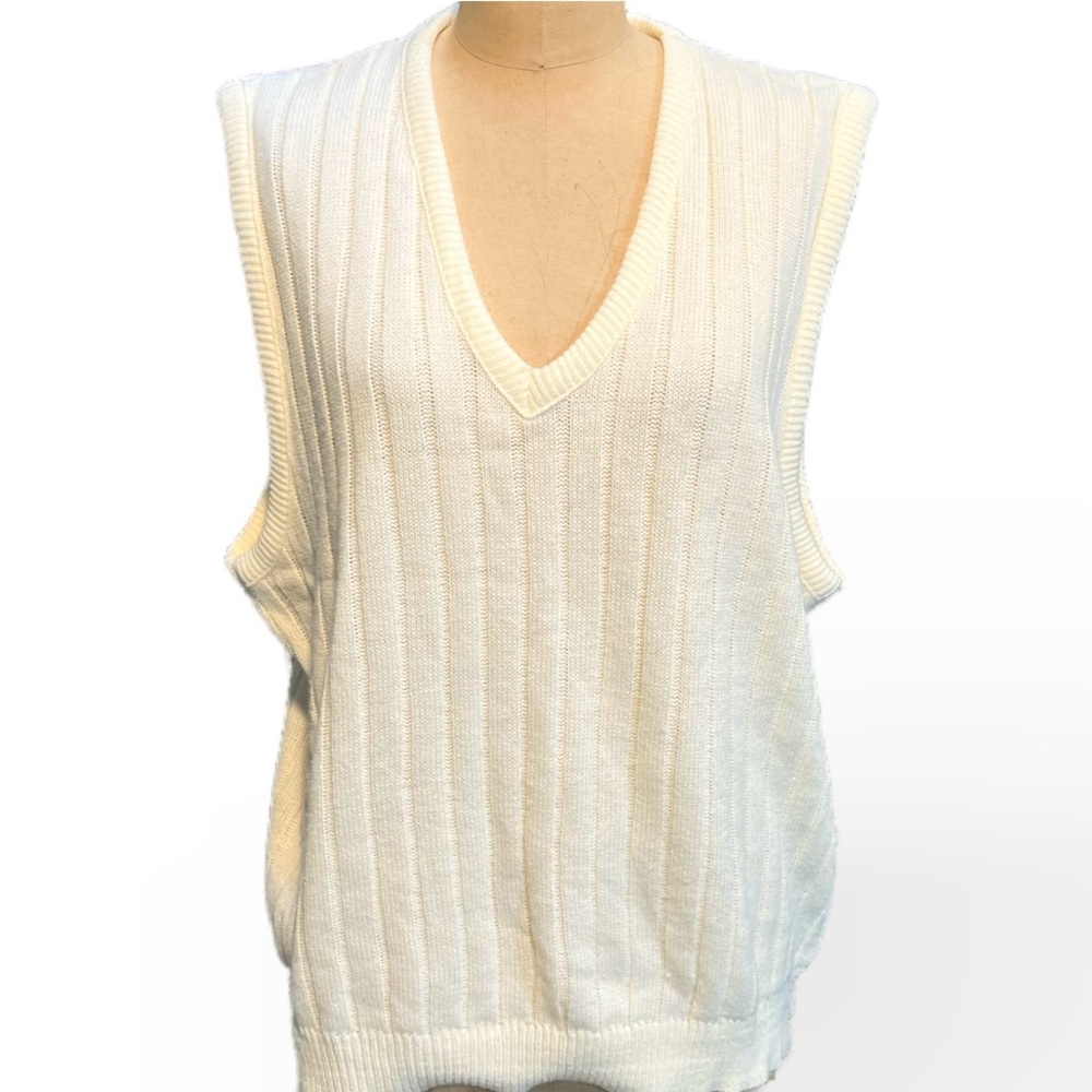 VINTAGE Classic ribbed knit sleeveless sweater vest‎ v-neck layering 70s 80s
